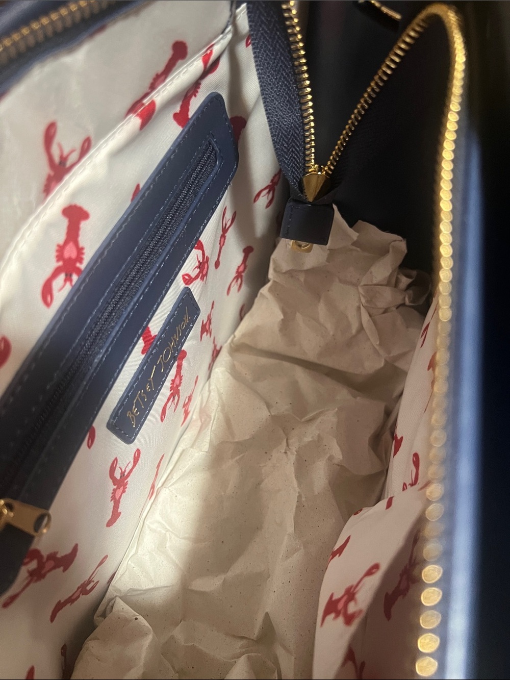 Betsey Johnson Navy & White Quilted Tote with Red Lobster Charm XOLALA RED NAVY - Picture 5 of 6
